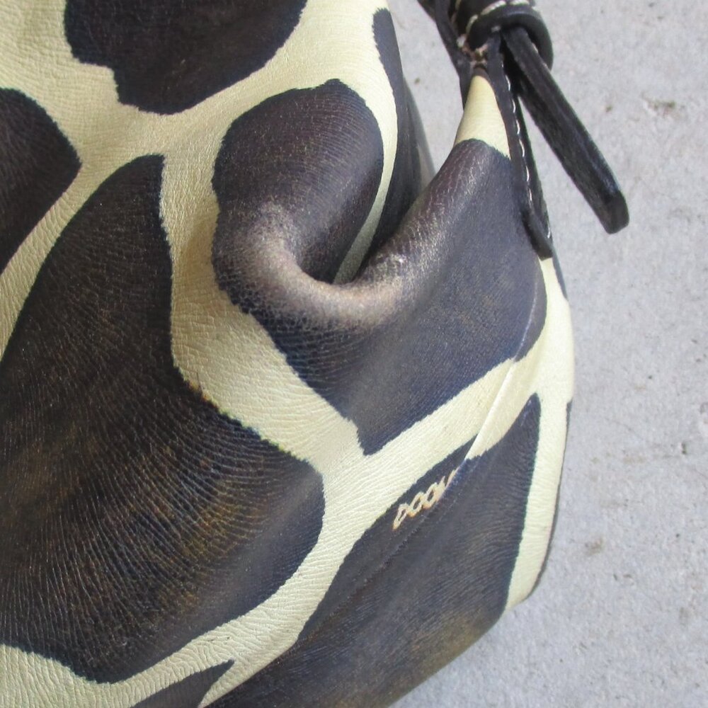 Vintage Dooney and Bourke Y2K leather giraffe print hobo - Picture 6 of 12